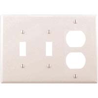 CW WALLPLATE 3G 2TOGGLE 1DUPLEX