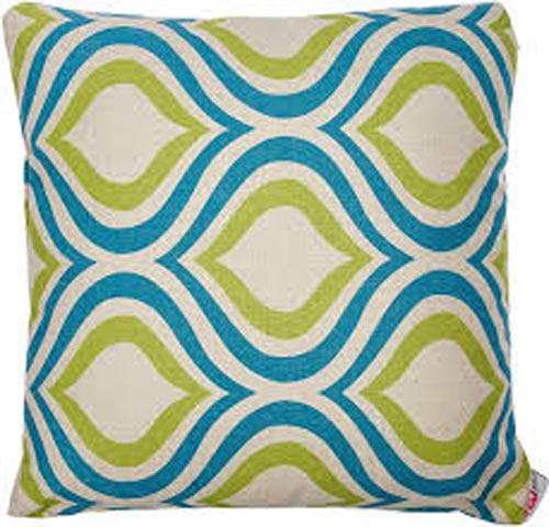 20X20 LARISSA PILLOW