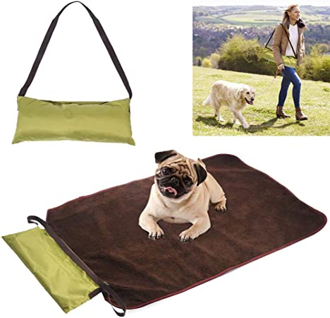 ANIMAL TRAVEL MAT W/HANDLE