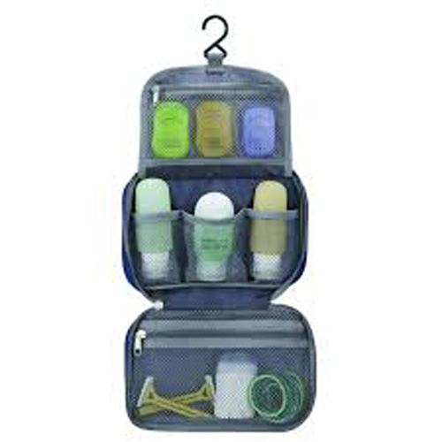 TRAVLON COMPACT HANGING TOILETRY