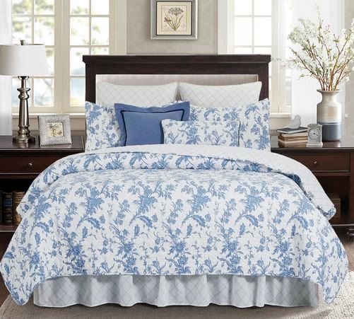 Bleighton Blue King Quilt Set