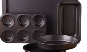 LOVE TO BAKE 5PC CS BAKEWARE SET