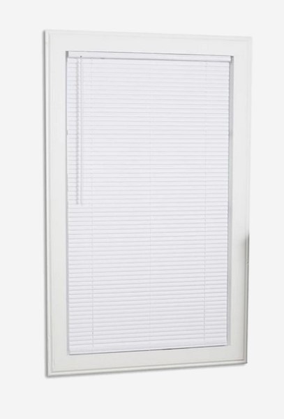 72X64 ROOM DARKEN MINI BLIND WHT