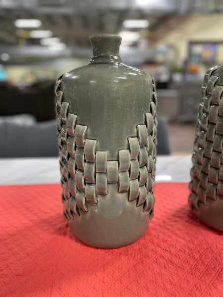 WOVEN VASE