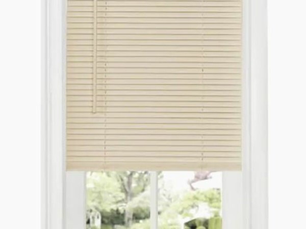 36X64 FAUX WOOD BLIND ALABASTER