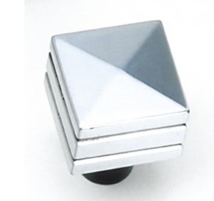 KNOB- SSQUARE ANTIQUE SILVER 7/8